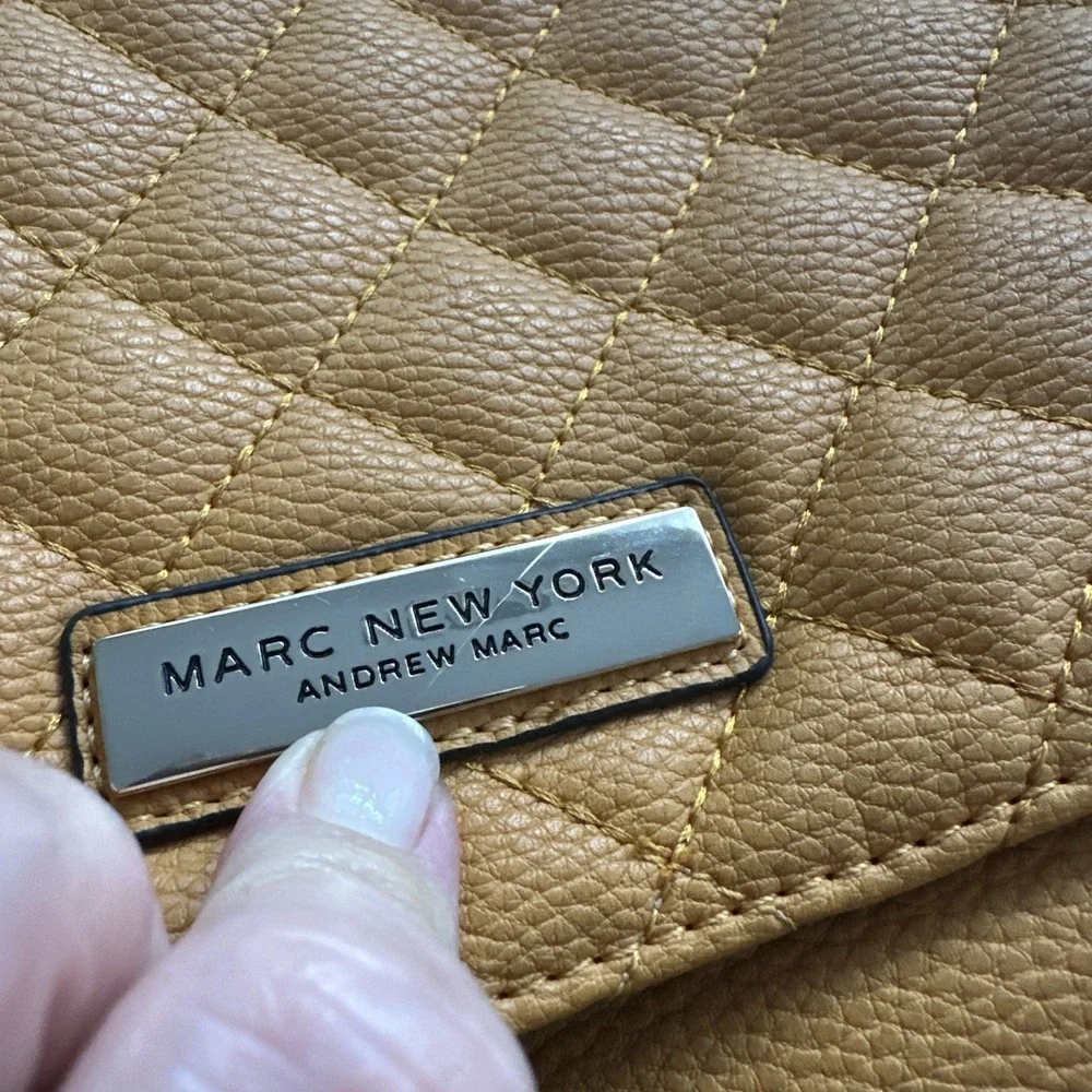 Marc NY‎ Andrew Marc Pebbled Leather Quilted Flap Purse Handbag Mustard Gold Y2K